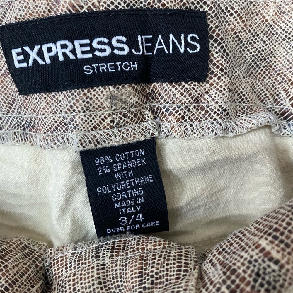 Express Jeans snakeskin print stretch pant 3/4 - Picture 8 of 8